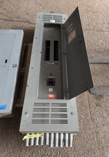 500 Amp. Square D NQOD, Panelboard, 208/120 Volts 3PH 4W 42 Cir Indoor Encl MCB MAP36500 P629