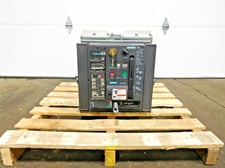1600 Amps, Siemens, WLF2A316, integrated cubicle bus power circuit breaker