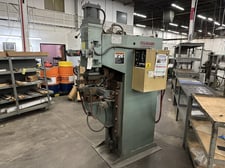 100 KVA Standard #PP1-12-100, resistance spot welder, 18" throat, built in cooling system