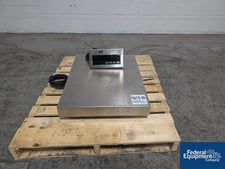 Mettler-Toledo #ID1plus, multi range scale, 23" x 31", digital read out