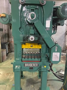 30 Ton, Bruderer #BSTA30II, 1.5" stroke, 9.17"Shut Height, 2" adjustment, 20.86"LR x 20.86"FB bed area