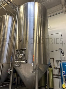 5400 gallon NSI Newlands, 304 Stainless Steel tank, low pressure jacketed & insulated tank, 92" dia. x 156"