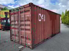 20' Red standard shipping container, CAI CAXU3204980