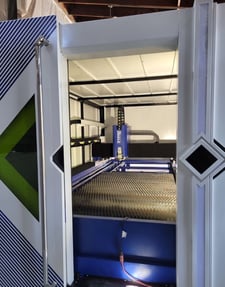 Eagle #LF-1530, Fiber MaxPhotonics Laser Cutting Machine, 4000 Watts, 5' x 10' Table, 28 mm Clear Aperture