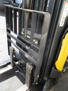 2300 lb. Mitsubishi #ESR18N-24V, narrow aisle forklift, 24" load center