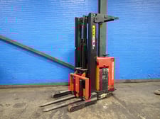4000 lb. Raymond #20i-R40TT, Electric Forklift, 4" x 42" Fork, 33" Wide, 211" Lift height, 24 V