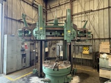 52" Cincinnati, 58" swing, 4 jaw 52" chuck