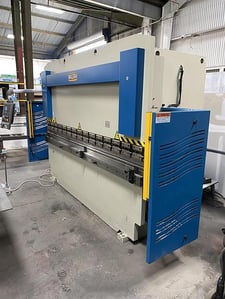 100 Ton, Baileigh #PPTK-100/30, CNC press brake, 10' overall, 100" between housing, 5.07"stroke, 12" throat