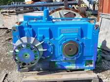 Flender #H2-SH14A, 672 KW helical gear reducer, 10.90 ratio