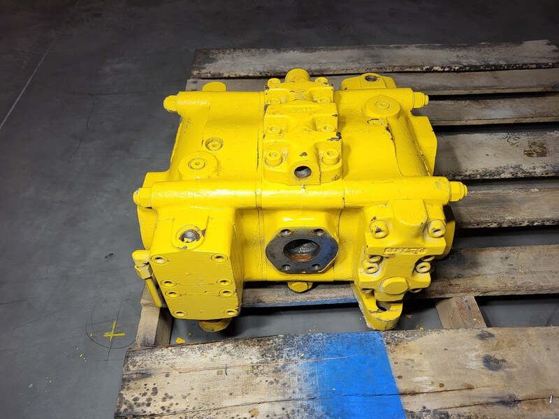 Komatsu #PB6921, hoist control valve for 830E dump trucks, 5000 psi