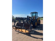 Deere & Co. 544K, Wheel Loader, 4995 hours, S/N: 1DW544KHTHF679379, 2017