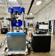 120000 lb. (600kN) Frank Bacon #FB-600H, hydraulic tension & compression testing machine w/hydraulic gripping