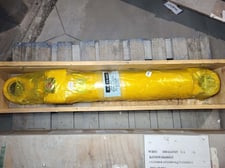 Komatsu #R707-01-13082, steering cylinder, new