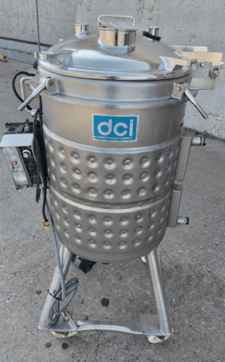30 gallon DCI, 316L Stainless Steel tank, jacketed, agitated, 18" dia. x 28" straight side, dish top & bottom
