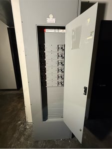 250 Amp. General Electric Spectra Series, Panelboard, 480/277 Volts, 12 Breaker 11x 30A & 1x60A