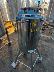 13 gallon Alloy Products, Stainless steel tank, jacketed, 14" dia. x 20" straight side, dish top & bottom