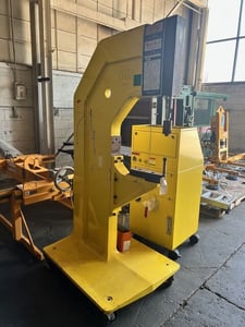 BTM #TOG-L-LOC #H10U-150-500, clinching machine, 10 Ton, 0.63"-6" stroke, 19.7" throat, 3.25" bore, 2500 psi