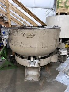 Roto-Finish #ER-1011, vibratory finisher, 8 segments, 2006