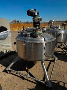 181 gallon Precision Stainless, 316 Stainless Steel tank, jacketed, agitated, full vacuum, 48" dia. x 24"