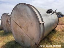 4250 gallon Valley Foundry, Vert Storage Tank, 304 Stainless Steel, 8' diameter x 12' straight side, slight
