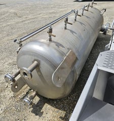450 gallon Stainless Steel Vertical Vacuum Vessel, 100 psi/FV @ 220/-20°F, 3' diameter x 8' T/T