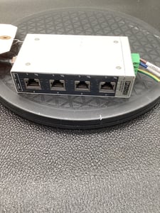 PHOENIX CONTACT FL SWITCH SFN 5TX Ethernet Switch 2891152 USED