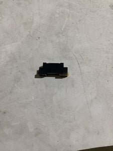 Lot of 20 shyang yng syf-08ae 8a 250v ceramic fuses new open box