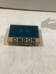 Lot of 10 omron minipower relays my2 n new