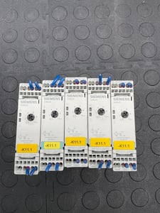 SIEMENS 3RP1511-2AP30 Timing Relay Lot of 5 USED