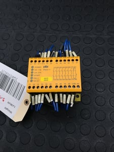 Pilz pnoz 11 safety relay 24v used
