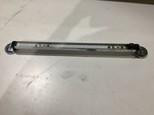 BANNER WLS28-' 2XW430XMQ Industrial LED Strip Light 430mm USED