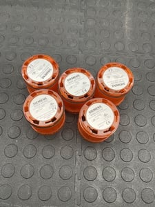 LOT OF 5 SIEMENS 8WD4 420-5AD Amber Stack Light USED