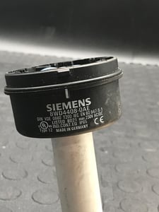 SIEMENS 8WD4408-0AE Base Module USED
