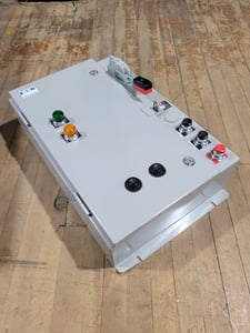 Cutler Hammer, ECN3708CPA, combination motor control starter fusible 120/240 Volts coil