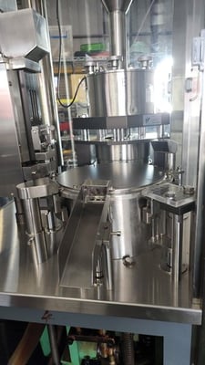 Delta #SNJP-400, automatic capsule filler, size 00, 8 station indexing system