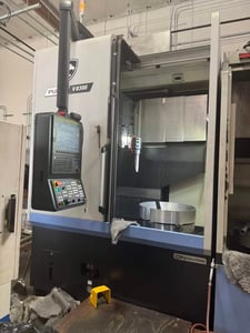 32.7" Daewoo Doosan #Puma-V8300L, vertical turret lathe, Fanuc 0i-Plus, 19.5"X, 31" Z, 50 HP, 2000 RPM, 12