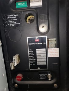 1600 Amp, Federal Pacific, 50H-3, 600 Voltage, 120VDC, 3 Pole, M-OK, Draw Out