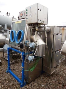 Extract Technologies Solids Charging Isolator