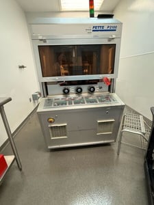 Fette #P2100, Rotary Tablet Press, 43-Station, 80 kN Compression Force, 240000 tablets/hr., 13 mm max Tablet