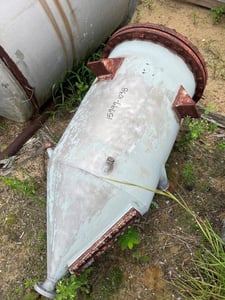 62 gallon D.E. Co., Stainless Steel Pressure Vessel, 24" diameter x 32" Straight Side, 22" Cone, 30 psi @