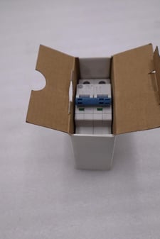 New Allen-Bradley bradley 1492-spm2c200 ser. d 277vac 20a nsmp stock h678a