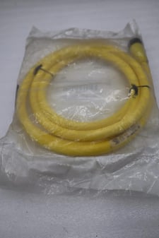 New Allen-Bradley bradley 889n-f5afc-6f qd cordset 5 pin mini straight 6ft stk h1263