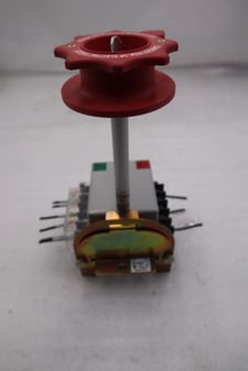 Allen-Bradley 194RF-NC030* Ser A Fused Disconnect Switch Mounted STOCK L-743-A