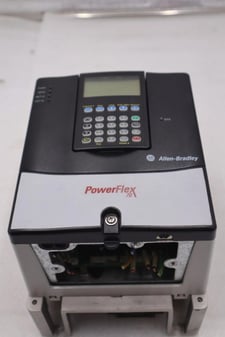 20ad8p0a3aynanc0 Allen-Bradley bradley powerflex 70 5hp ac drive 480 volt stock 3294