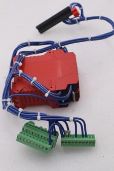 Allen-bradley 440r-m23151 ser b 24vac 250v safety relay stock #k-2263