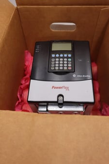Allen-Bradley 20AD5P0A3AYNNNC0 PowerFlex 70 Adjustable Drive NEW IN BOX #H862