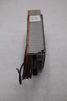 Allen-Bradley Bradley 1769-OW8 Ser B CompactLogix 8-Channel VAC/VDC Relay Output Module