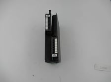 Allen-Bradley bradley latching input module series b lot of 2 stock 688