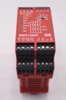 New Allen-Bradley Bradley 440R-N23132 SER C Safety Relay GuardMaster MSR127TP STK L-241C