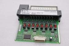Allen-Bradley Bradley 1746-OB16 Ser. D SLC 500 16-Point DC Output Module STOCK K-101-D